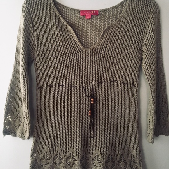 Sweate - Picture 2 of 2